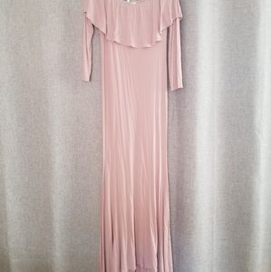 Maternity gown